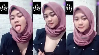Goyang Hot Sherly Hijabers Bareng Toge