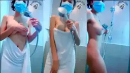 Putri Telanjang Live Streaming Mandi