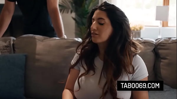 Biar Aku Yang Menghilangkan Semua Ini, Sarah Arabic