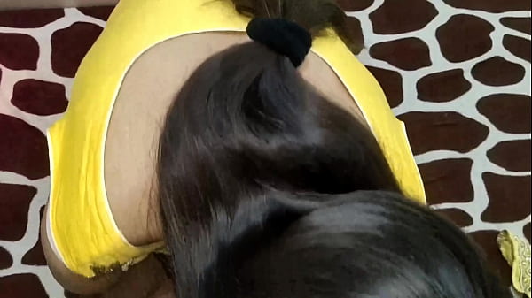 Gairah Terlarang: Adik Tiri India Menggoda Kakak Tirinya Dengan Rayuan Nakal Dan Bicara Kotor