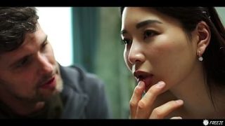 Cewek Kpop Asia Imut Ngecesin Precum – Cewek Jepang Dibegoin Sambil Muka Beku