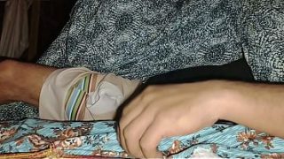 Malam Tadi, Mamah Tiriku Bikin Nagih Banget, Jari-jari Masuk Ke Dalam Sampai Banjir Semua.
