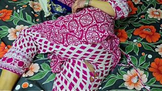 Ibu Tiri Celana Meledak, Anak Tiri Ngewe Bokong Bundar Sampai Muncrat.