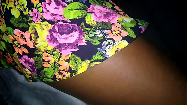 0054 Di Kats Playhouse – Sesi Seru Di Playhouse Kat, Chat Grup Live Rame-rame, Tonton Gue Digenjot Live Buat Penonton, Cewek Hitam Kontol Putih