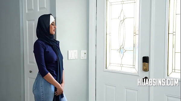 Pembelajaran Sensual: Gadis Arab Yang Pemalu Menjelajahi Budaya Amerika