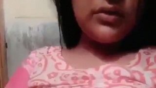 Bhabhi Savita Pamerin Tete Montoknya Yang Bikin Ngiler