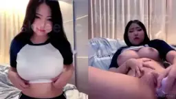 Miss Breewales Colokin Kontol Karet Sambil Ngerangsang Memek Basah
