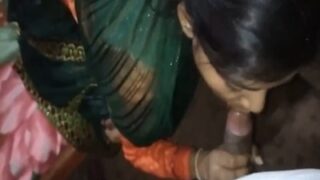 Patna Cewek Ngewe Kontol Devar Sambil Digenjot Gaya Bihari.