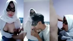 Sma Jilbab Putih Colmek Pakai Aplikasi Bling2