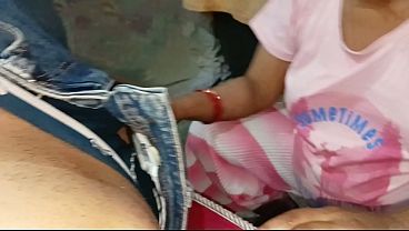 Video Bokep Bhabhi India Hisap Kontol Hitam Besar, Muncrat Di Mulut, Kumpulan Semua Air Mani