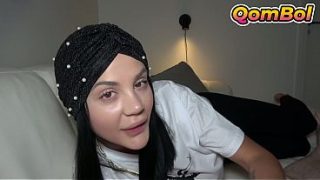 Ngewe Seru Bareng Kakak Tiri Jilbab Turki Elnaz