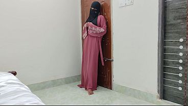 Bodo Janda Muda Berjilbab Pertama Kali Digenjot Senggama Sampai Merintih