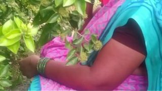 Bhabi India Ngentot Di Luar Rumah Desa, Panas Banget