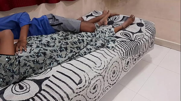 Istri India Montok Ngewe Sama Suami Hindu Kurusnya – Full Hindi