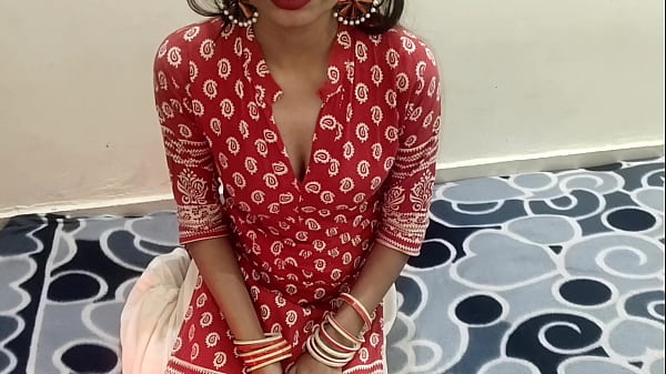 Bhabi Desi India Ka Gaon Wali Ne Officer Ko Rishwat Nahi Di, Toh Usne Apni Gaand Marwa Di, Xxx Hd Hindi Audio Mein.