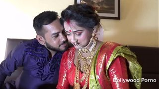 Pengantin Baru Indian Cewek Sudipa Malam Pertama Ngentot Keras Sampai Keluar Mani Dalam – Suara Hindi