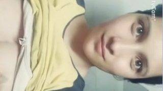 Beena Gadis Kashmir Pamer Foto Bugil Hot