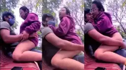 Bikin Video Ngentot Di Taman Umum, Biar Makin Liar Dan Basah Kena Angin.