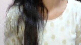 Cowok Punjabi Ngebanjiri Memek Ibu Tirinya Sampe Penuh