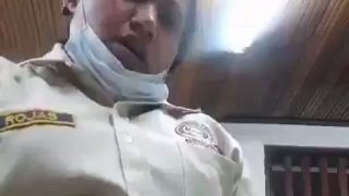 Petugas Cegah Corona Cewek Colmemek Sendiri