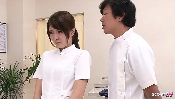 Gadis Perawat Jepang Digoyang Dua Kontol Dokter Di Rumah Sakit, Mmf Bertiga, Crot Di Dalem, Bokep Jepang Tanpa Sensor