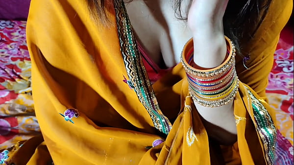 Bhabhi India Sama Devar Pertama Kali Bercinta, Dialog Kotor Bahasa Hindi Bikin Makin Panas.