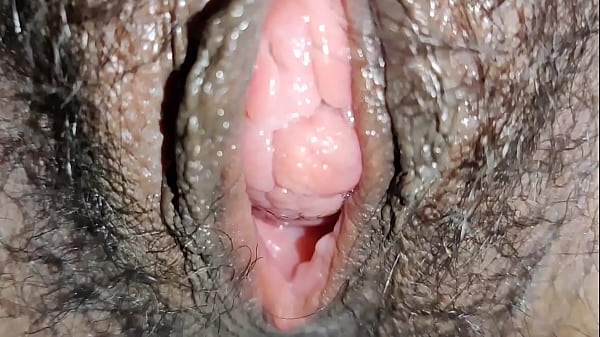 Desi Bhabhi Ki Gilli Chut Ki Chudai Mein Maza Aata Hai