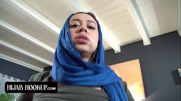 Binal Arab Ngentot Stepbrother Biar Gak Bocahin Rahasia Dari Ortu Sambua Yang Galak