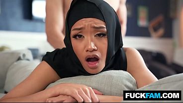 Hijabi Kena Budaya Amerika, Jade Kimiko Dibuat Ngakak Sama Parker Ambrose