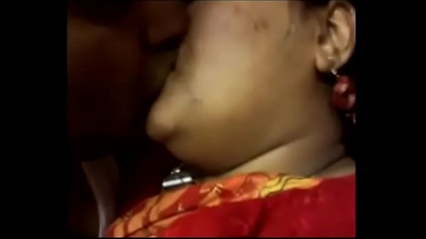 Desi Aunty, Naganya Bikin Makin Pengen