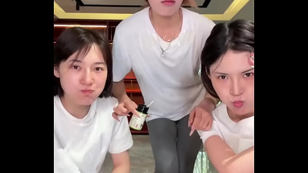 Cái Thằng Lùn Tàu Khựa Kia, Cặc Nhỏ Mà Còn đòi Chơi Lớn.