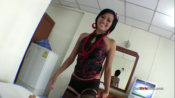 Jablay Thailand Bikin Otak Melayang, Nge- Blowjob-nya Bikin Nggak Bisa Move On.