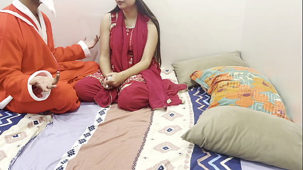 Tahun Baru 2026 Bokep Paling Hot Dirty Talk Bahasa Hindi Roleplay Saarabhabhi Sangek Sama Santa Ngehe.