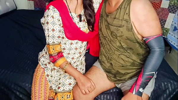 Mami Ko Paise Kamane Ka Mujhe Asaan Tarika Sikhakar Bhanje Ne Jor Se Choda