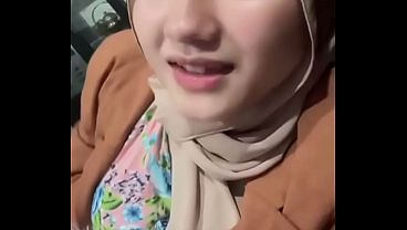 Cewek Abg Live, Goyang Hot Bikin Makin Tegang