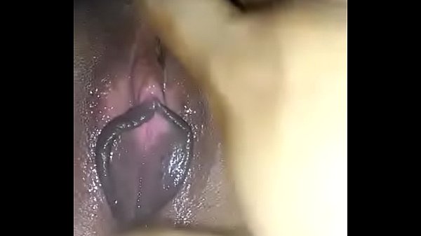 Cewek India Lagi Ngocok Sampe Basah Banget.