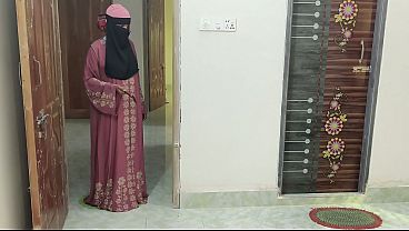 Gue Ngentotin Step-sis Gara-gara Dia Main Game Mulu.