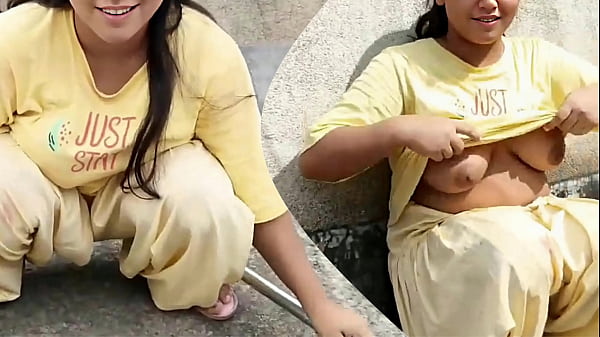 भाभी के साथ छत पर गरमागरम चुदाई, देसी गाँव की कमसिन औरत का भरपूर सेक्स वीडियो